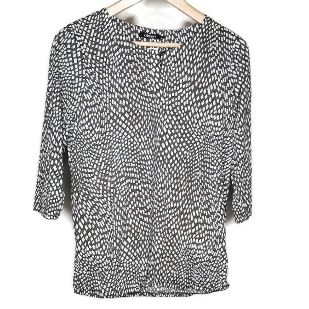 NWT‎ Olsen 3/4 Sleeve Geometric Print Top S-M/8